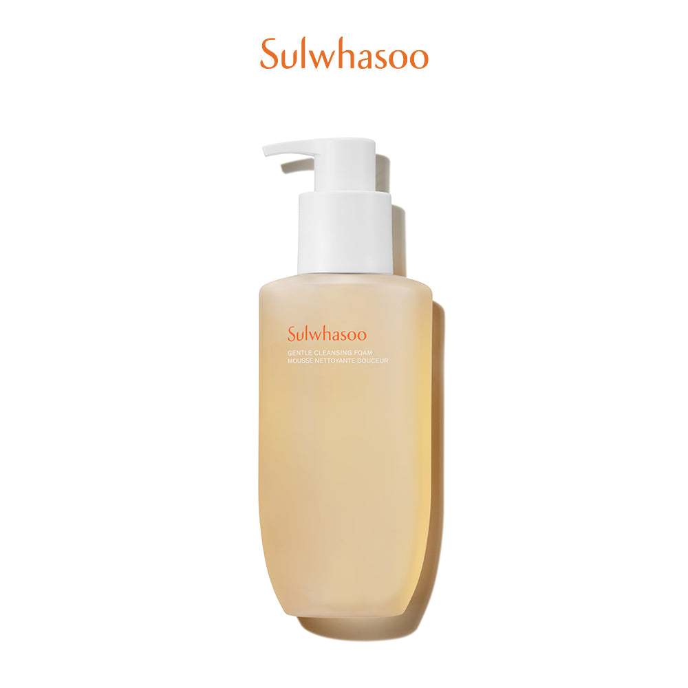 Sulwhasoo Gentle Cleansing Foam, lathers into a rich foam for a deep cleanse to remove dirt, fine dust and impurities while leaving skin well moisturized.