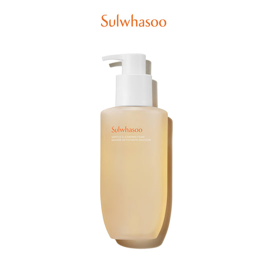 Sulwhasoo Gentle Cleansing Foam, lathers into a rich foam for a deep cleanse to remove dirt, fine dust and impurities while leaving skin well moisturized.